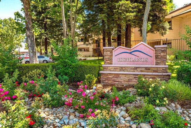 property at 3715 Tallyho Dr