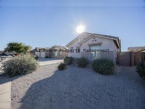 30365 W Catalina Dr in Buckeye, AZ - Building Photo - Building Photo