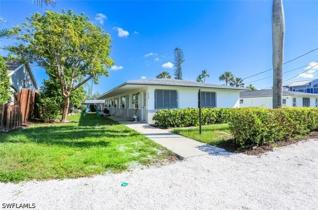 property at 2777 Shoreview Dr