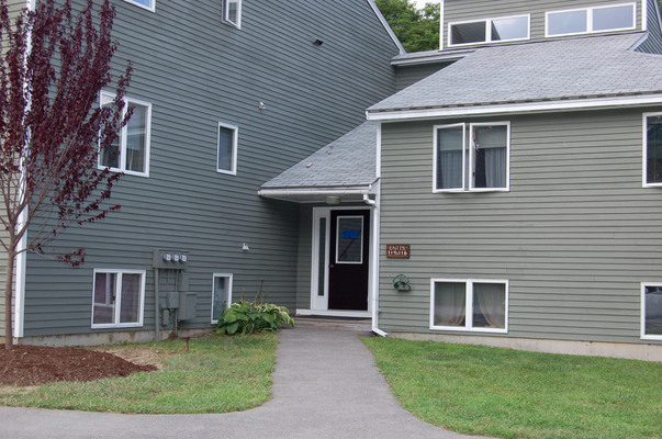 Highland Terrace in Dover, NH - Foto de edificio - Building Photo