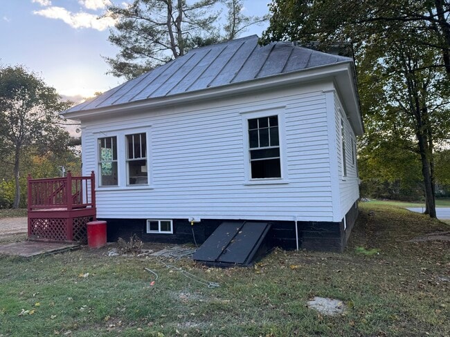 619 Riverside Dr in Augusta, ME - Building Photo - Building Photo