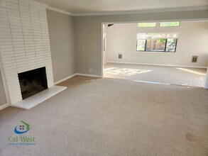 208 Lester Ln in Los Gatos, CA - Building Photo - Building Photo