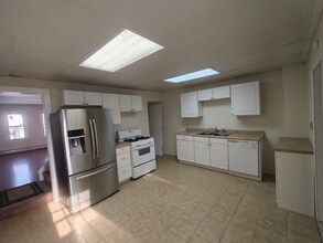 509 Hallstead St in Dickson City, PA - Foto de edificio - Building Photo