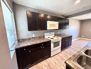 3222 S 40th St in Omaha, NE - Building Photo - Building Photo