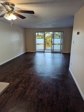 38 Chestnut Hls, Unit 38 in New Hartford, NY - Building Photo - Building Photo