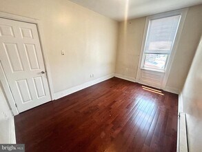 1819 W Oxford St in Philadelphia, PA - Building Photo - Building Photo