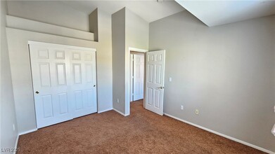 11239 Playa Bonita Ave in Las Vegas, NV - Building Photo - Building Photo