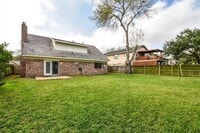 2110 Whiteback Dr photo'