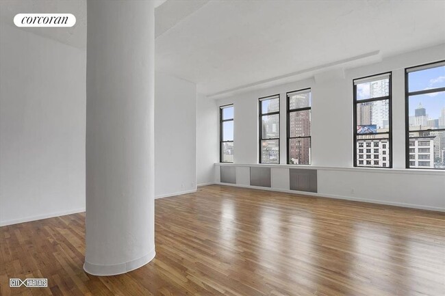 80 Varick St in New York, NY - Building Photo - Building Photo