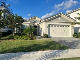 15558 Goldfinch Cir in Westlake, FL - Building Photo