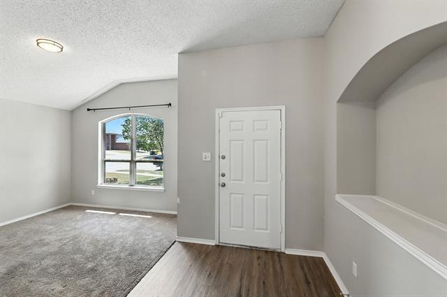 5341 Yampa Trail in Watauga, TX - Building Photo - Building Photo