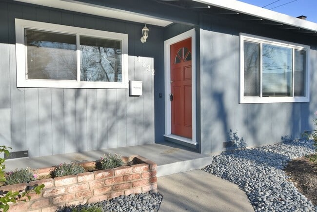 4282 Ross Ave in San Jose, CA - Building Photo - Building Photo