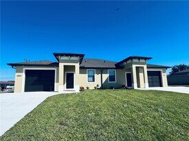 3950 20th St W in Lehigh Acres, FL - Building Photo