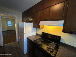126 Stratton Pl in Wallace, NC - Building Photo - Building Photo