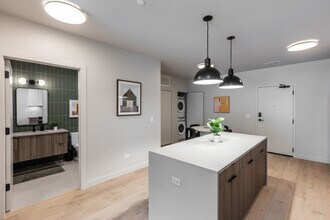 1706 Sherman Ave in Evanston, IL - Building Photo - Building Photo