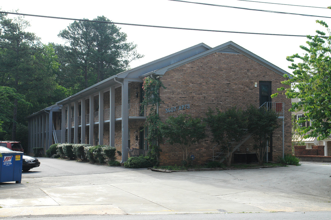 3607 Roxboro Rd NE in Atlanta, GA - Building Photo