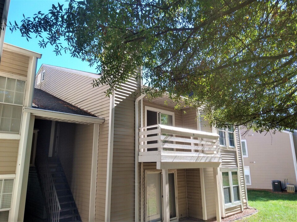 9607 Vinca Cir in Charlotte, NC - Building Photo