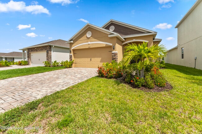 1037 Canfield Cir in Melbourne, FL - Building Photo - Building Photo