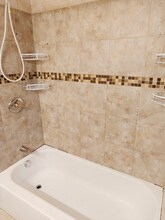 3149 S Emerald Ave, Unit 2R in Chicago, IL - Foto de edificio - Building Photo