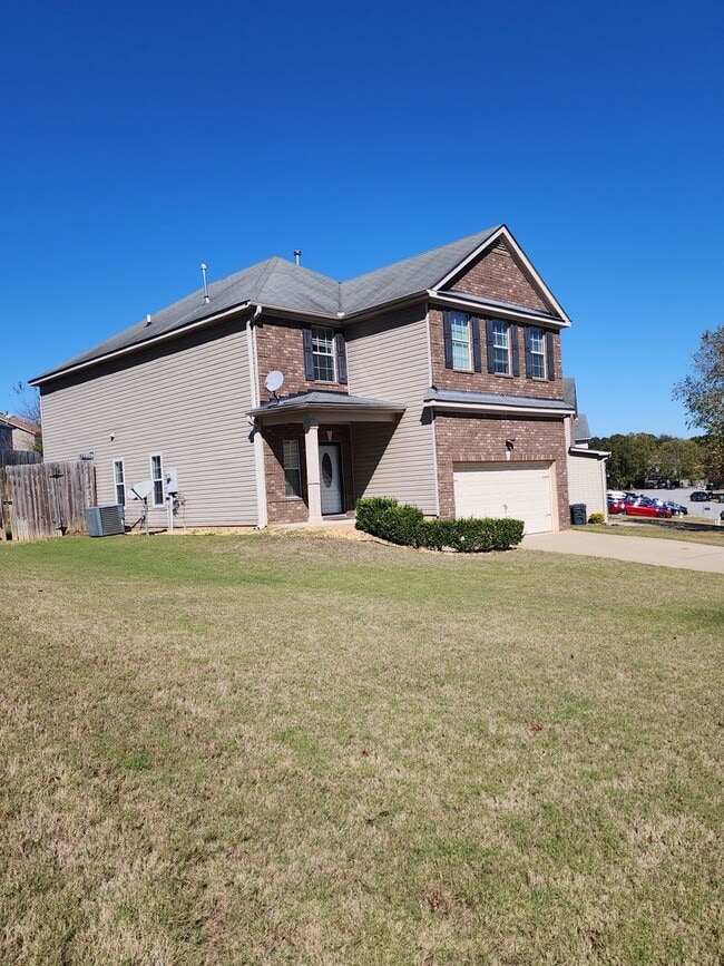 1401 Adie St in Phenix City, AL - Building Photo - Building Photo