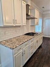 1392 Brown Velvet Ln in Apex, NC - Foto de edificio - Building Photo