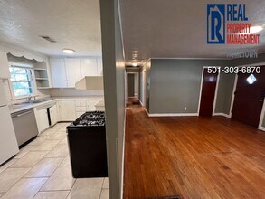 4424 East Dr in North Little Rock, AR - Building Photo - Building Photo