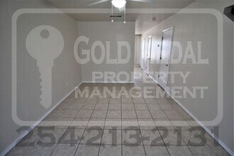 4001 Madison Dr in Killeen, TX - Building Photo - Building Photo