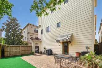 1001 W 21st St in Houston, TX - Building Photo - Building Photo