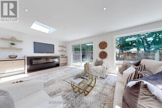 29 Parmbelle Crescent in Toronto, ON - Building Photo - Building Photo