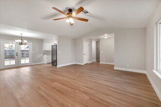 1488 Indianapolis Ave in Clovis, CA - Building Photo - Building Photo