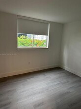 210 SW 11th St, Unit 510 in Miami, FL - Building Photo - Building Photo