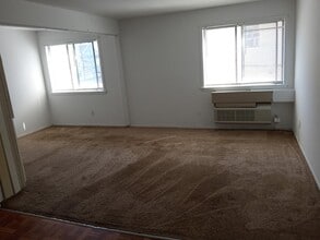 1315 Noble Ave, Unit B9 in Bridgeport, CT - Foto de edificio - Building Photo