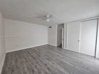 1035 Meridian Ave in Miami Beach, FL - Building Photo - Building Photo