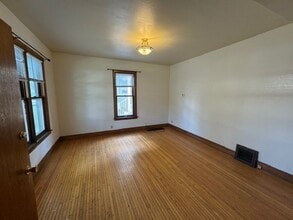 1812 Madison St, Unit #1 in Madison, WI - Building Photo - Building Photo