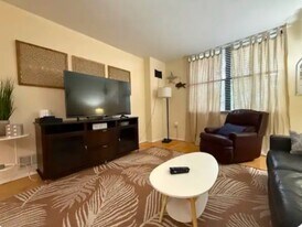 701 S Madison Ave, Unit 310 in Clearwater, FL - Building Photo