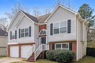 4154 Misty Morn Way in Powder Springs, GA - Building Photo - Building Photo