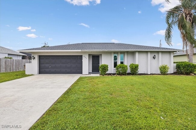 property at 607 SW 26th St