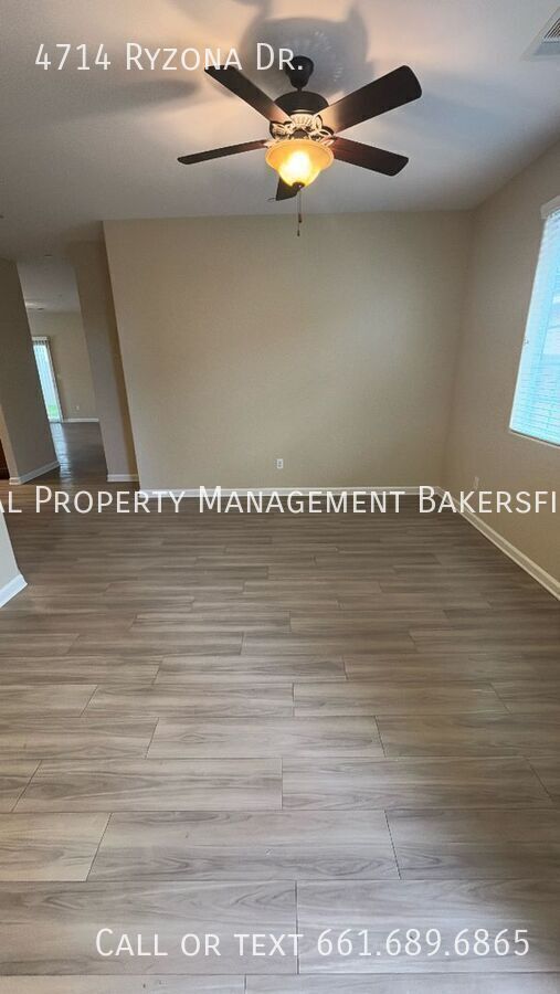 4714 Ryzona Dr in Bakersfield, CA - Building Photo - Building Photo