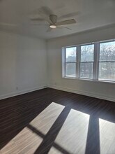 2822 W Marquette Rd in Chicago, IL - Building Photo - Building Photo