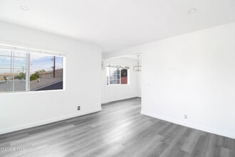 4204 E 53rd St in Maywood, CA - Building Photo - Building Photo