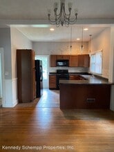 1214 W Monroe St in Springfield, IL - Building Photo - Building Photo