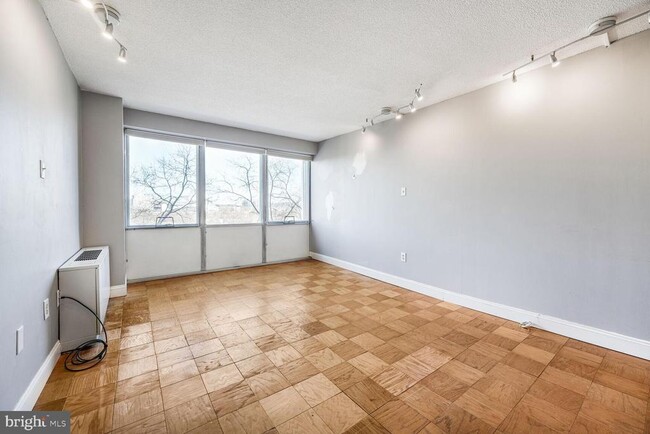 1311 Delaware Ave SW in Washington, DC - Building Photo - Building Photo