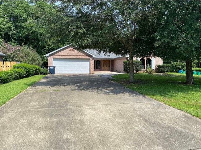 property at 704 Hidden Oaks Dr