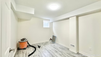643 Fleetwood Dr in Oshawa, ON - Building Photo - Building Photo