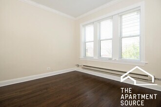 3815 N Greenview Ave, Unit 1W in Chicago, IL - Foto de edificio - Building Photo