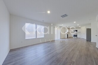 225 Gaston Cir in Elizabethtown, KY - Building Photo - Building Photo