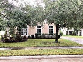 1309 Kintla Rd in Apopka, FL - Building Photo