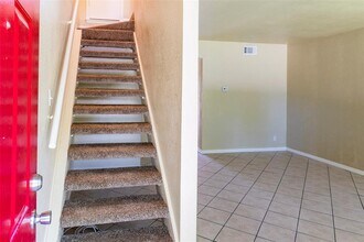 8809 Dawnridge Cir in Austin, TX - Building Photo - Building Photo
