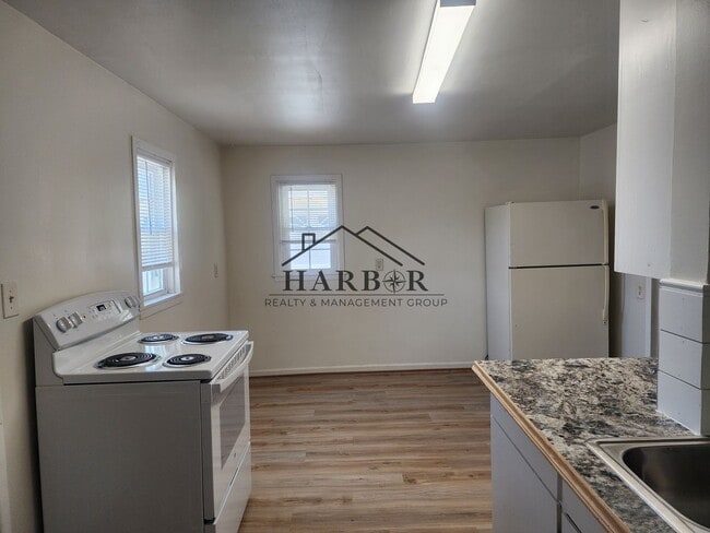 property at 107 11th St NW
