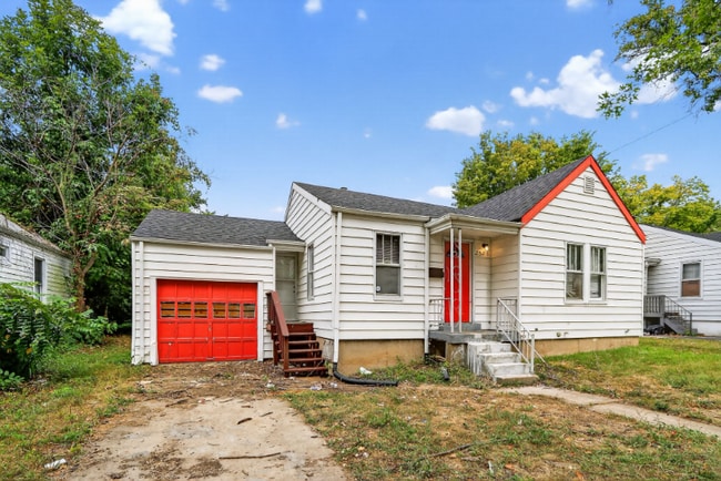 2525 Tyrell Dr in Jennings, MO - Building Photo - Building Photo